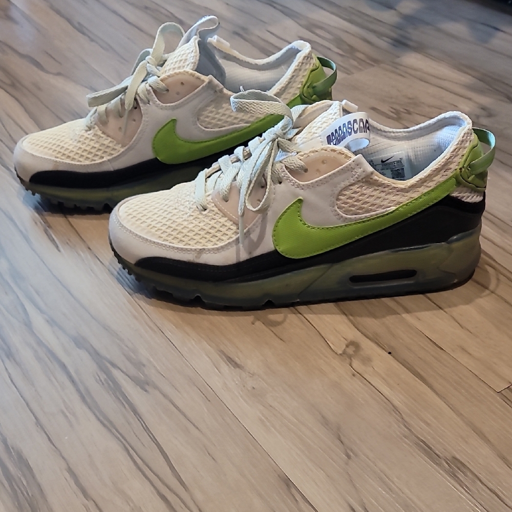 Nike Air Max with Lime Green and Cream